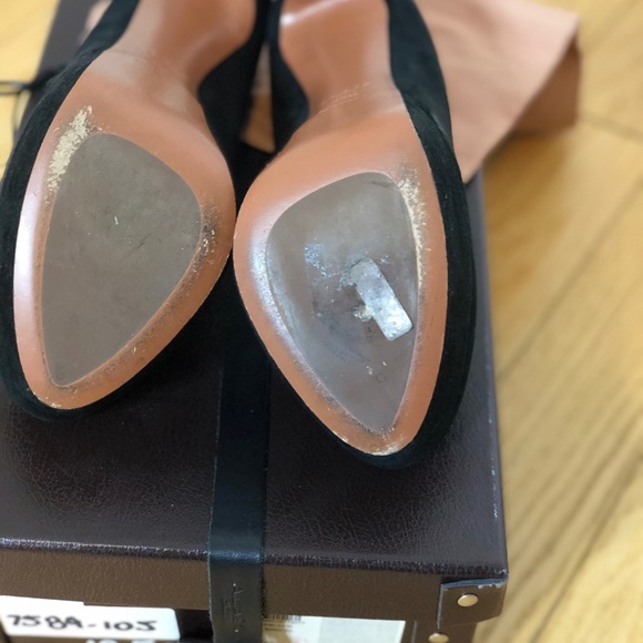 Alaïa Black Suede Pumps - Picture 6 of 6